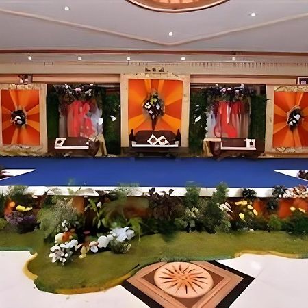 Yusro Hotel Restaurant & Convention Jombang Екстер'єр фото