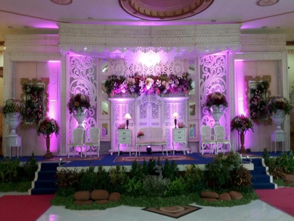 Yusro Hotel Restaurant & Convention Jombang Екстер'єр фото