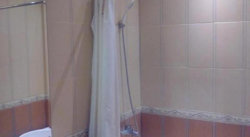 Yusro Hotel Restaurant & Convention Jombang Екстер'єр фото